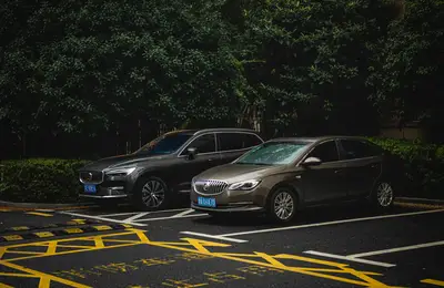 911 Guide: SUV stability vs performance and engine character